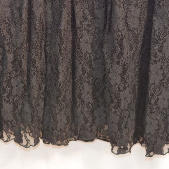 Black Lace Skirt SZ S Maurices NWT - Picture 5 of 7